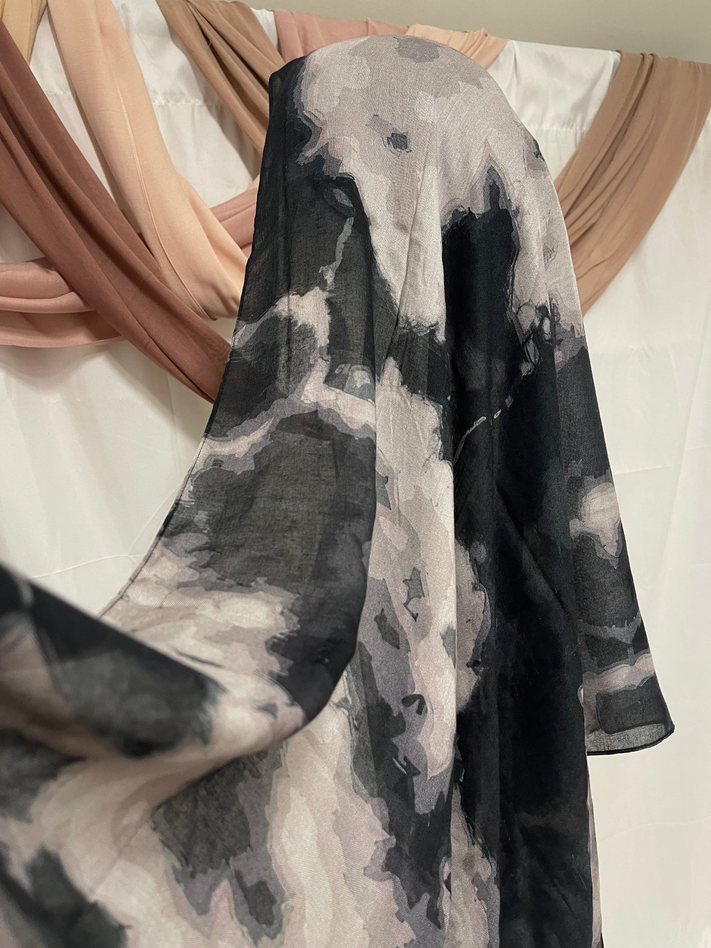 Midnight Ripple Modal