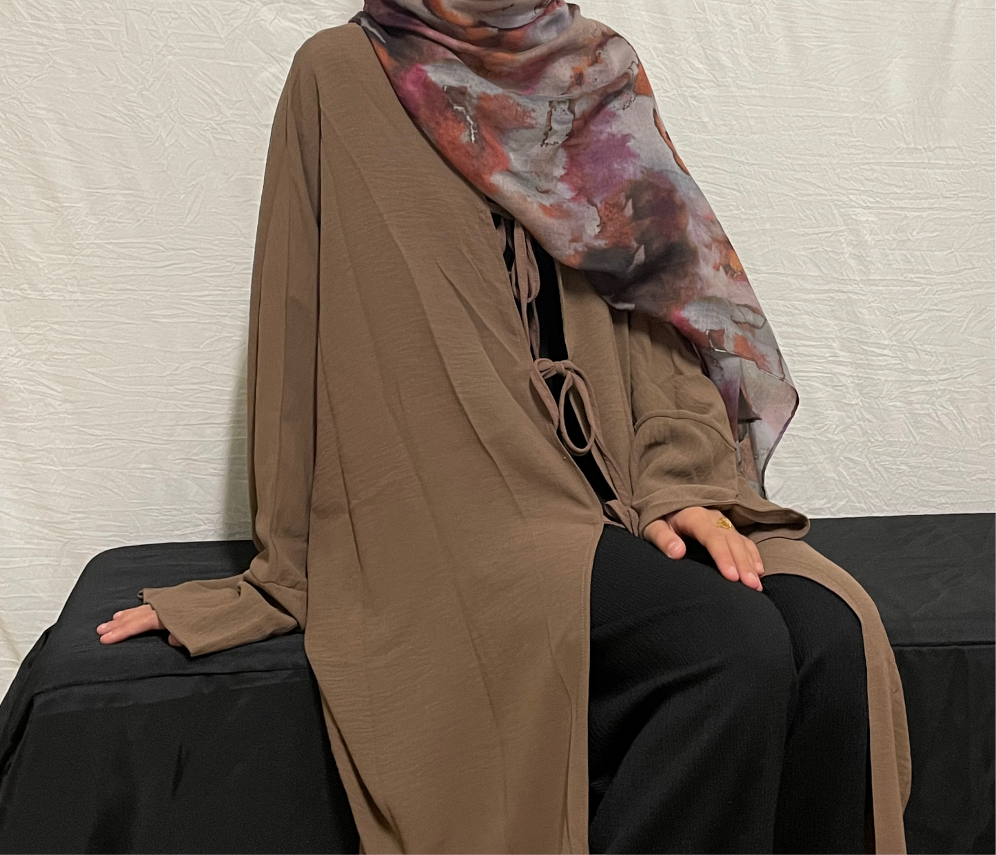 Tie abaya